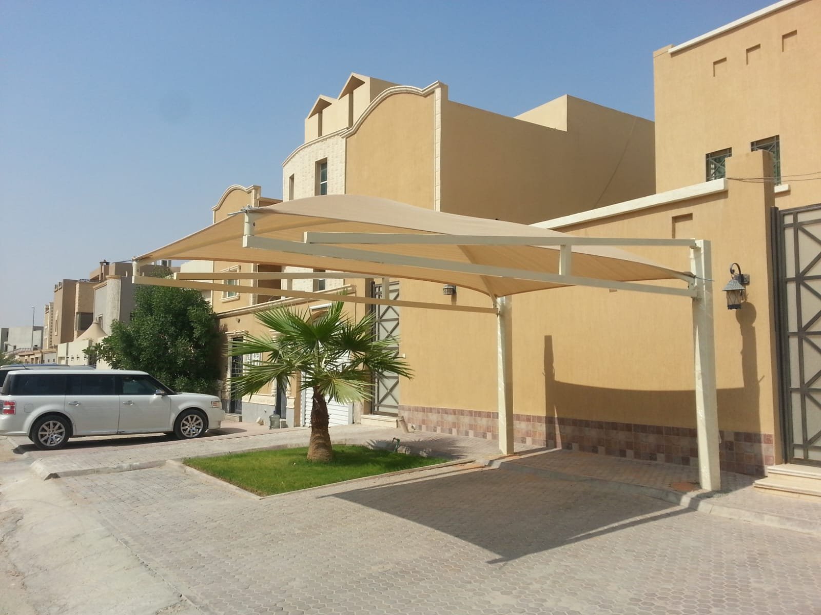 مظلات حدائق